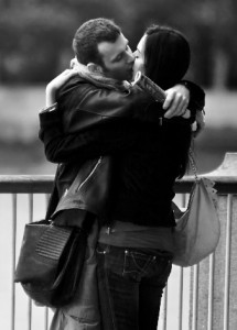 couple kissing